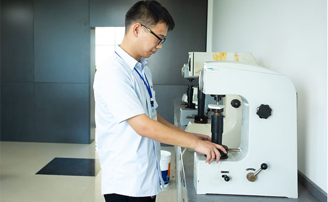 物理性能實驗室